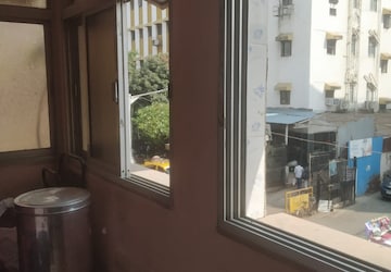 Parking in 1 RK Villa at Colaba – for Sale