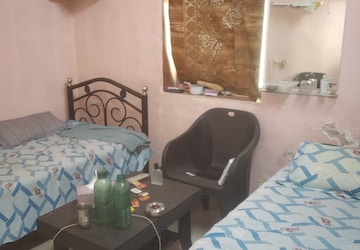 1 RK Villa For Sale in Colaba