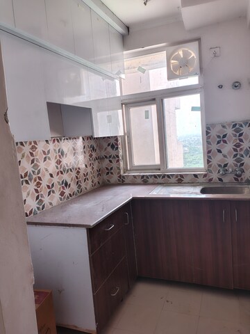 Furnished Amenities in 2 BHK Apartment at Amrapali Leisure Park, Amrapali Leisure Valley – for Rent