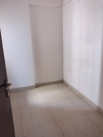 Furnished Amenities in 2 BHK Apartment at Amrapali Leisure Park, Amrapali Leisure Valley – for Rent