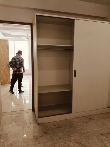 Parking in 2 BHK Builder Floor at Dhakoli – for Rent