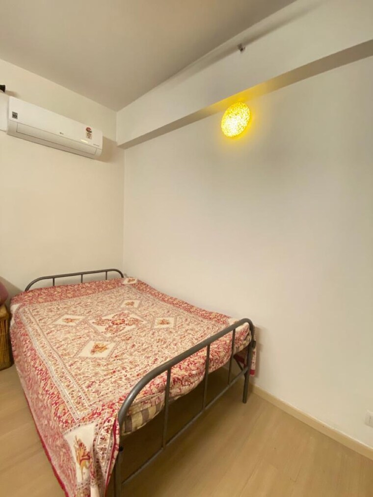 Bedroom, dlf-new-town-heights-ii 3.5 Bedroom 1930 Sq.Ft. Apartment In Sector 86 Gurgaon 9366210