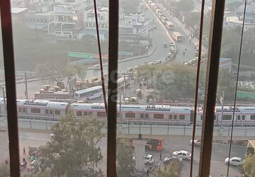 Room in 2 BHK Apartment at Kamadgiri Apartment, Dabur Chowk – for Sale