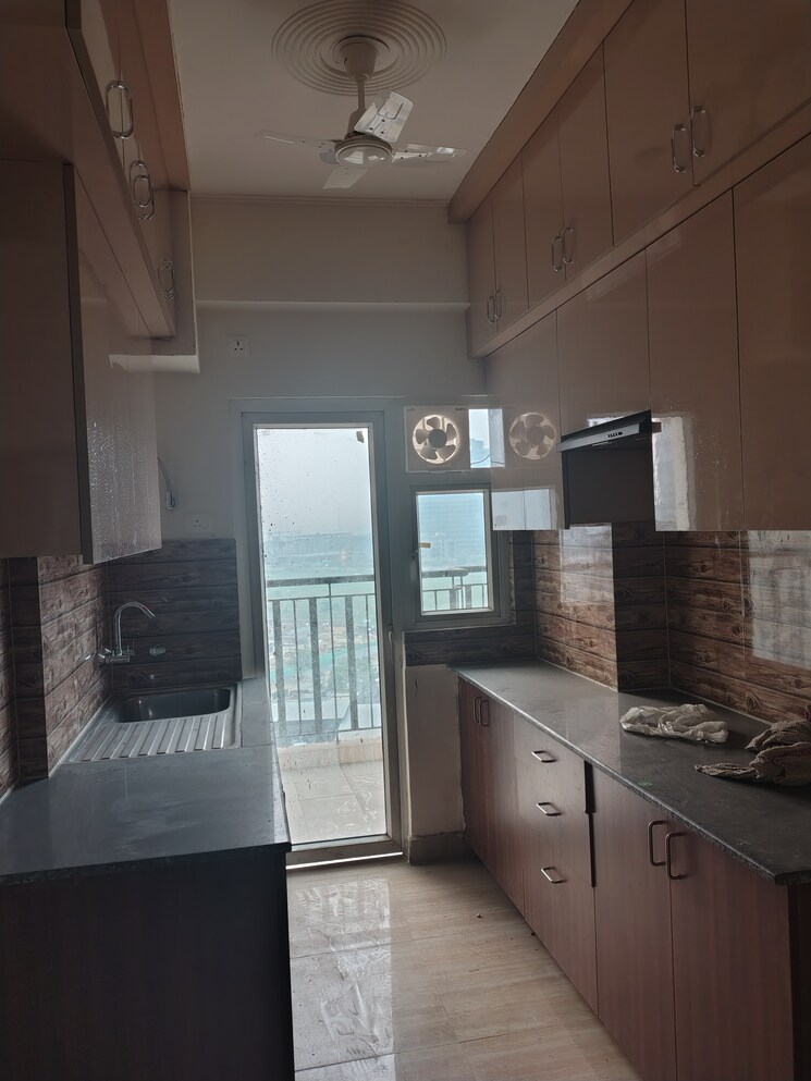 Kitchen, amrapali-tropical-garden 3 Bedroom 1185 Sq.Ft. Apartment In Tech Zone 4 Greater Noida Greater Noida 9366366