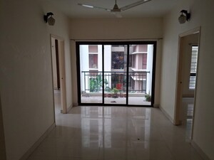 Room in 3 BHK Apartment at DTC Southern Heights, Joka – for Rent