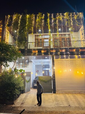 3 BHK Builder Floor – Exterior View View at Mansarovar Extension - for Rent