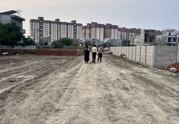 Plot – Exterior View View at Vrindavan Yojna - for Sale