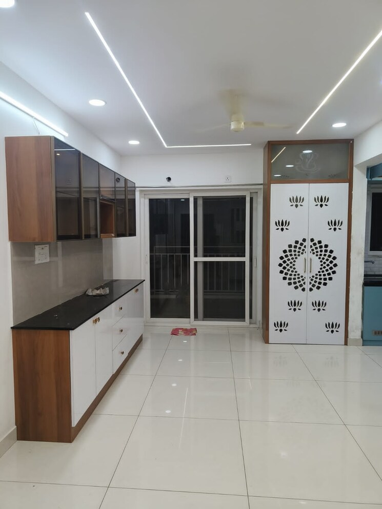 Living Room, ambience-courtyard 2.5 Bedroom 1340 Sq.Ft. Apartment In Manikonda Hyderabad 9366482