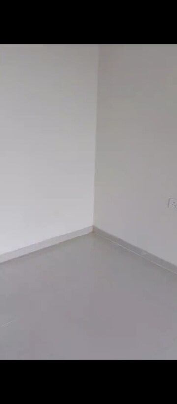 Furnished Amenities in 1 BHK Apartment at Regency Estate, Dombivli East – for Rent