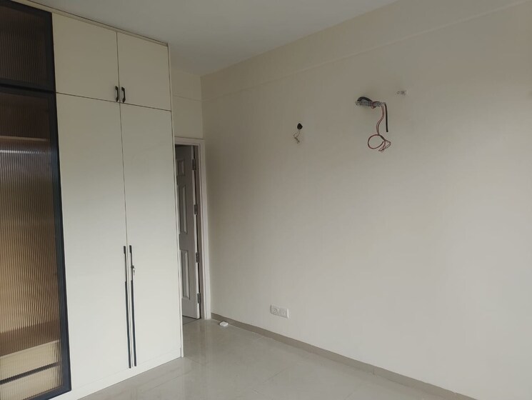 Room, emaar-emerald-floors 4 Bedroom 2250 Sq.Ft. Builder Floor In Sector 65 Gurgaon 9366550