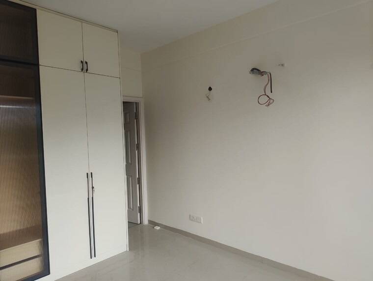 Room, emaar-emerald-floors 4 Bedroom 2250 Sq.Ft. Builder Floor In Sector 65 Gurgaon 9366550