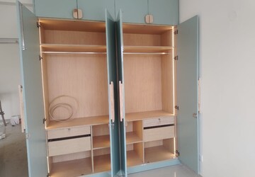 Furnished Amenities in 4 BHK Builder Floor at Emaar Emerald Floors, Sector 65 – for Rent