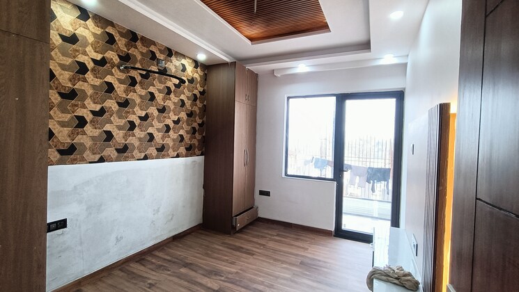 Room, bptp-district-3 3 Bedroom 1620 Sq.Ft. Builder Floor In Sector 85 Faridabad 9366798
