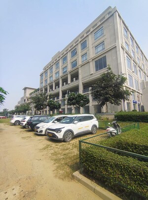  Shop – Exterior View View at Sector 60 - for Rent