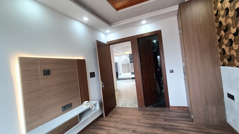 undefined, bptp-district-3 3 Bedroom 1620 Sq.Ft. Builder Floor In Sector 85 Faridabad 9366798