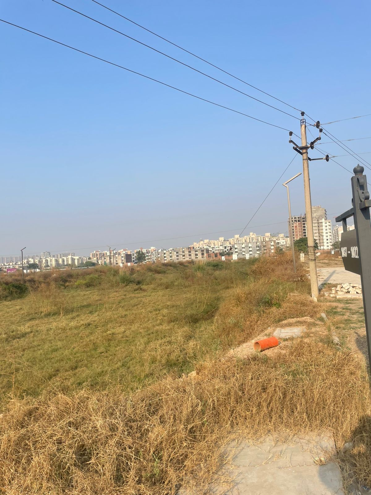 Plot For Sale in Amelia Eastae