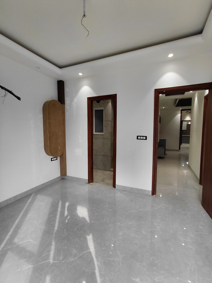 undefined, bptp-district-3 3 Bedroom 180 Sq.Yd. Builder Floor In Sector 85 Faridabad 9366707