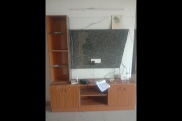 2 BHK Apartment For Rent in Mahagun Mywoods, Sector 16c Greater Noida