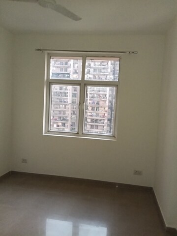 Room in 2 BHK Apartment at Mahagun Mywoods, Sector 16c Greater Noida – for Sale