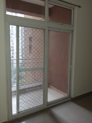 Room in 2 BHK Apartment at Mahagun Mywoods, Sector 16c Greater Noida – for Sale