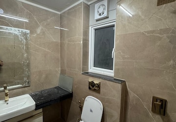 Bathroom in 3 BHK Apartment at Smart World Orchard, Sector 61 – for Rent