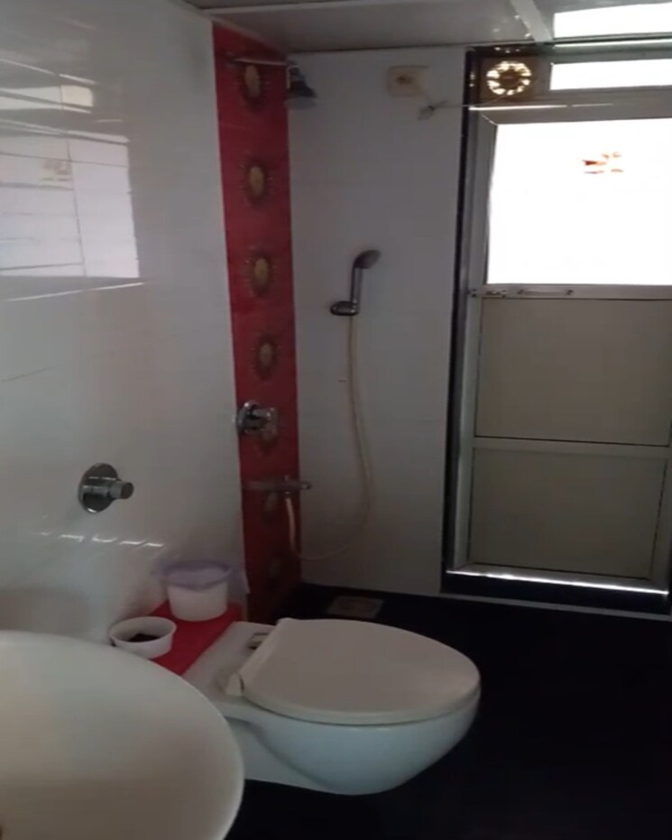 Bathroom, charisma-navdurga 2 Bedroom 975 Sq.Ft. Apartment In Chembur Mumbai 9366673