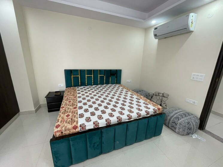 Bedroom, sector 46 1 Bedroom 720 Sq.Ft. Builder Floor In Sector 46 Gurgaon 9366699