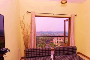 Furnished Amenities in 4 BHK Apartment at Dona Paula – for Rent