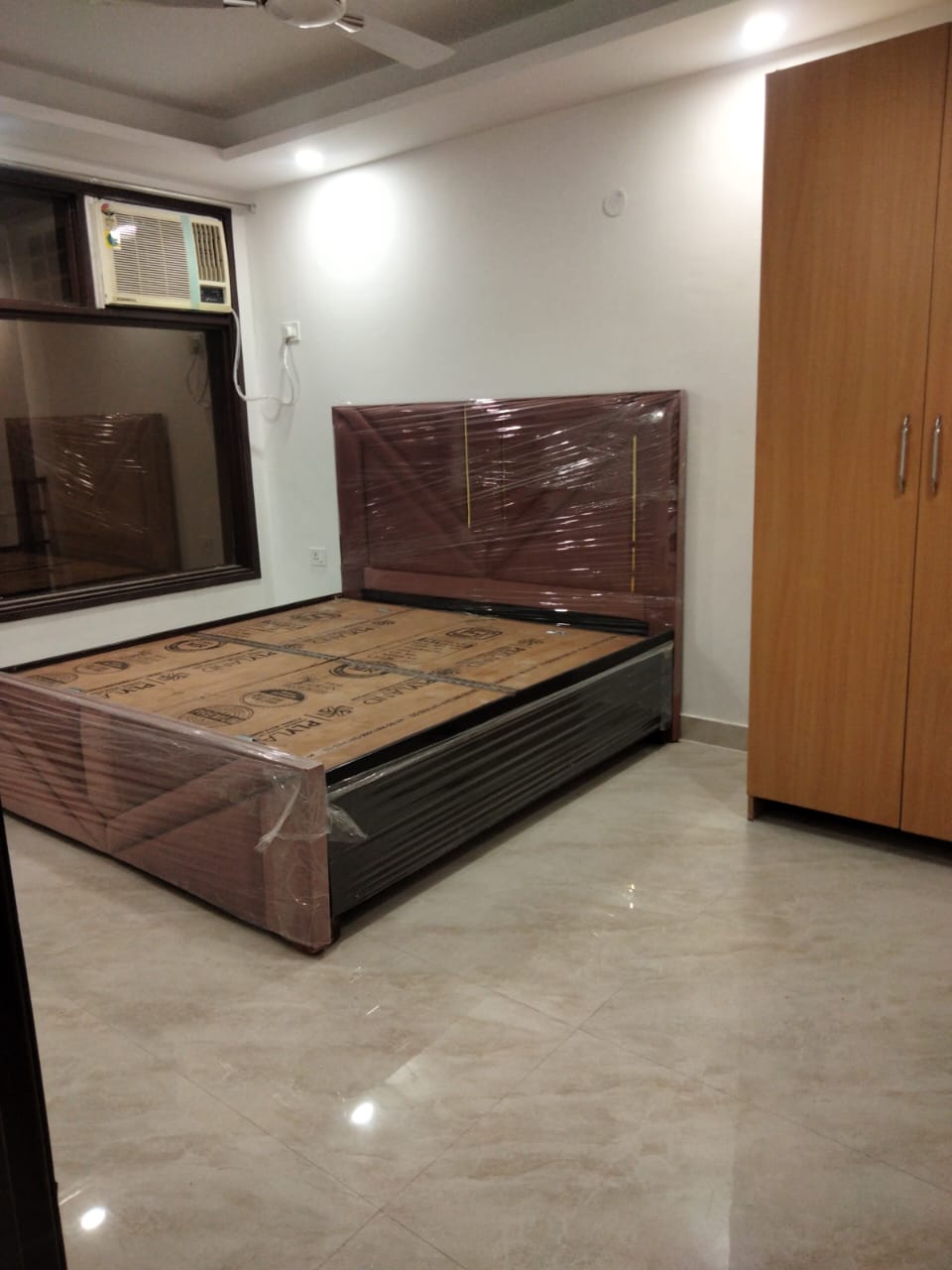 1 RkBuilder Floor For Rent in Shree Ram Associate 
