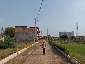  Plot For Sale in Kondakal