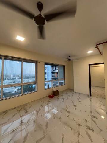 2.5 BHK Apartment For Sale in Dotom Isle, Malad West