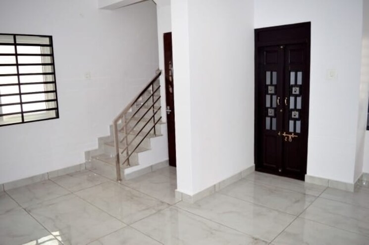 Room, kallepully 3 Bedroom 1500 Sq.Ft. Independent House In Kallepully Palakkad 9366754