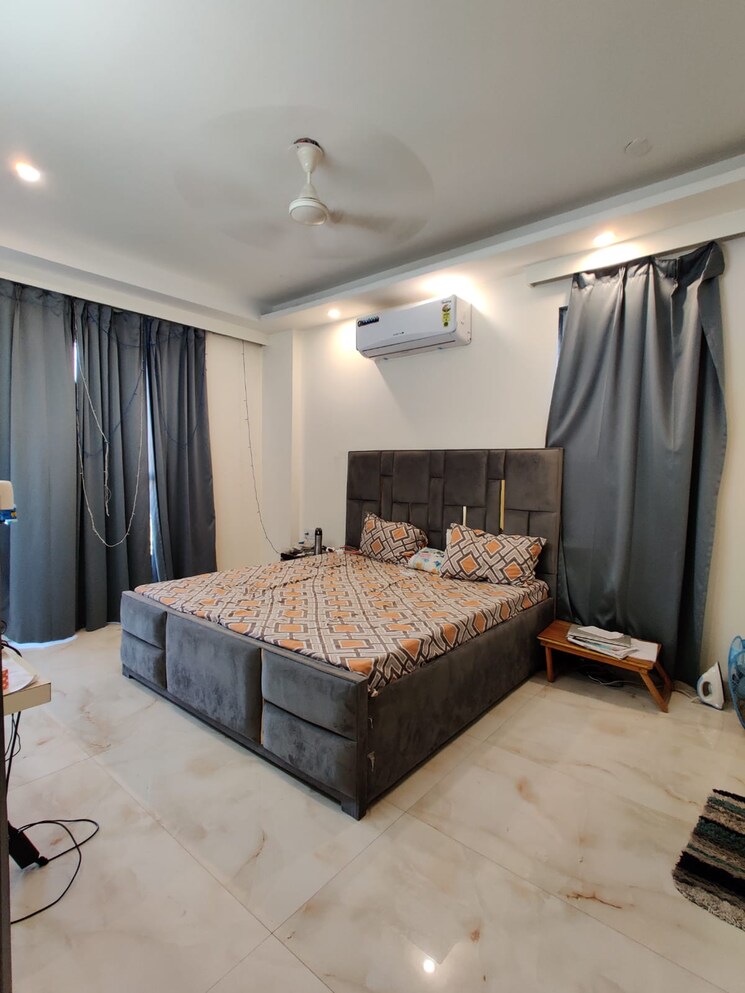 Bedroom, sector 46 1 Bedroom 720 Sq.Ft. Builder Floor In Sector 46 Gurgaon 9366791