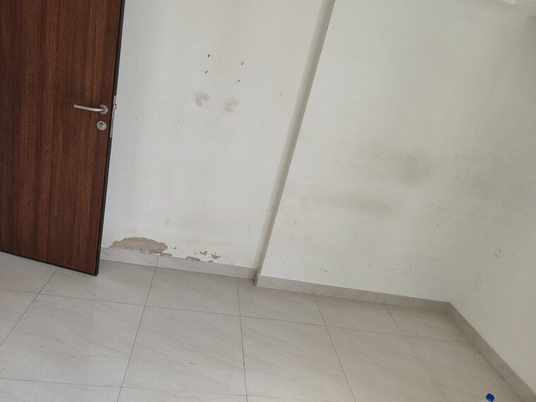 Room, lodha-crown-quality-homes 1 Bedroom 317 Sq.Ft. Apartment In Majiwada Thane 9366807