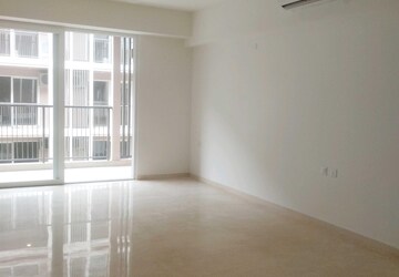 Room in 3 BHK Apartment at DLF Gardencity Enclave, Sector 93 – for Sale