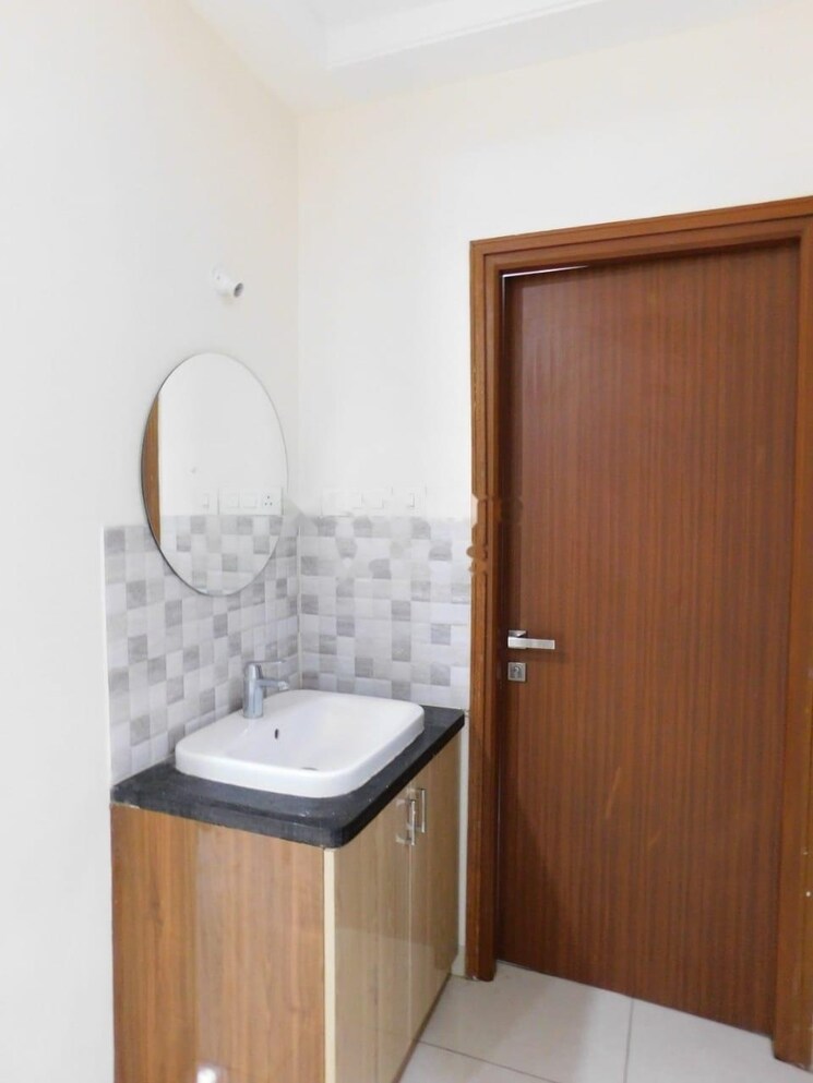 Bathroom, aparna-sarovar-zenith 2.5 Bedroom 1510 Sq.Ft. Apartment In Nallagandla Hyderabad 9366799