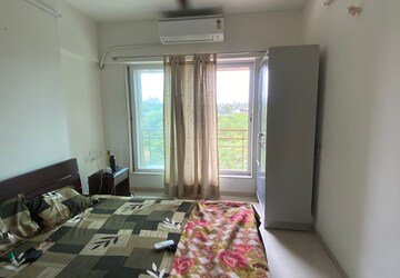 Bedroom in 2 BHK Apartment at Chandak 34 Park Estate, Goregaon West – for Rent