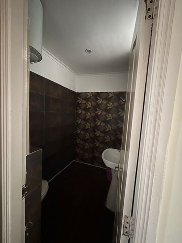 Bathroom in 2 BHK Apartment at Mona Greens, Ghazipur – for Rent