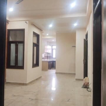 2 BHK Builder Floor For Rent in Saket