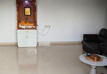 Furnished Amenities in 2 BHK Apartment at Chandak 34 Park Estate, Goregaon West – for Rent