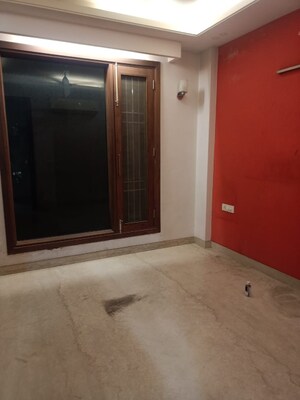 Master Bedroom in 2 BHK Builder Floor at Kalkaji – for Rent