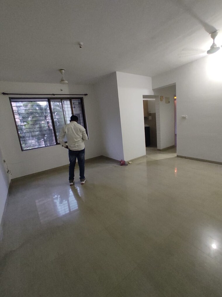 Room, vijay-vilas-taurus-building-11-to-15 2 Bedroom 700 Sq.Ft. Apartment In Ghodbunder Road Thane 9366922