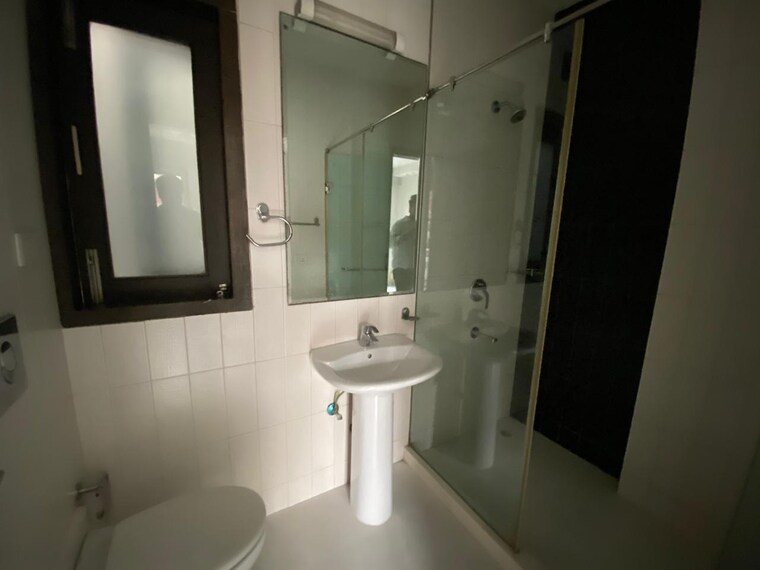 Master Bedroom, saket 4 Bedroom 1800 Sq.Ft. Builder Floor In Saket Delhi 9366928