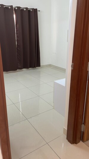 Room in 2 BHK Apartment at Prestige Finsbury Park Hyde, Bagaluru – for Sale