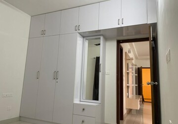 Building Lobby in 2 BHK Apartment at Prestige Finsbury Park Hyde, Bagaluru – for Sale