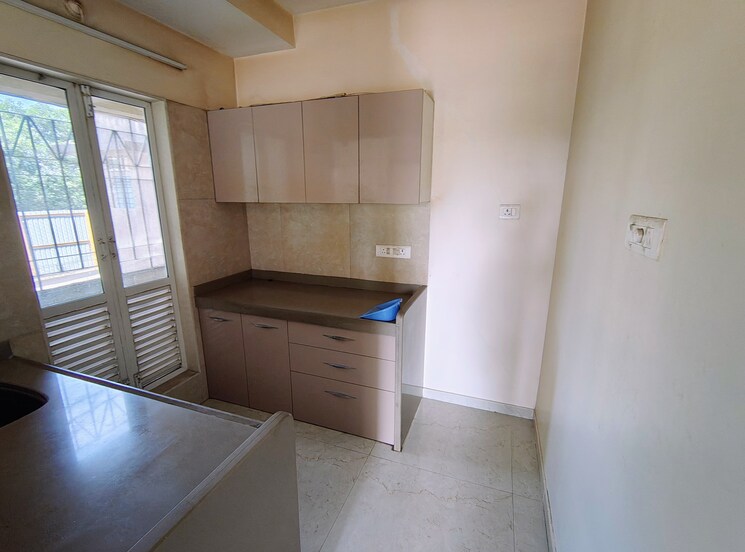 Bathroom, dosti-west-county 1.5 Bedroom 458 Sq.Ft. Apartment In Balkum Pada Thane 9366982