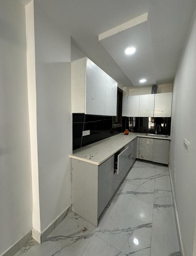 Kitchen, saket 2 Bedroom 803 Sq.Ft. Builder Floor In Saket Delhi 9366969