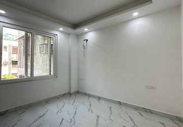 Bedroom in 2 BHK Builder Floor at Saket – for Rent