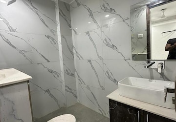 Master Bedroom in 2 BHK Builder Floor at Saket – for Rent