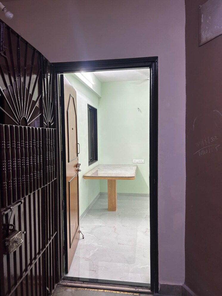 Balcony, vasant-leela-complex 1 Bedroom 450 Sq.Ft. Apartment In Vijay Nagari Thane 9366961